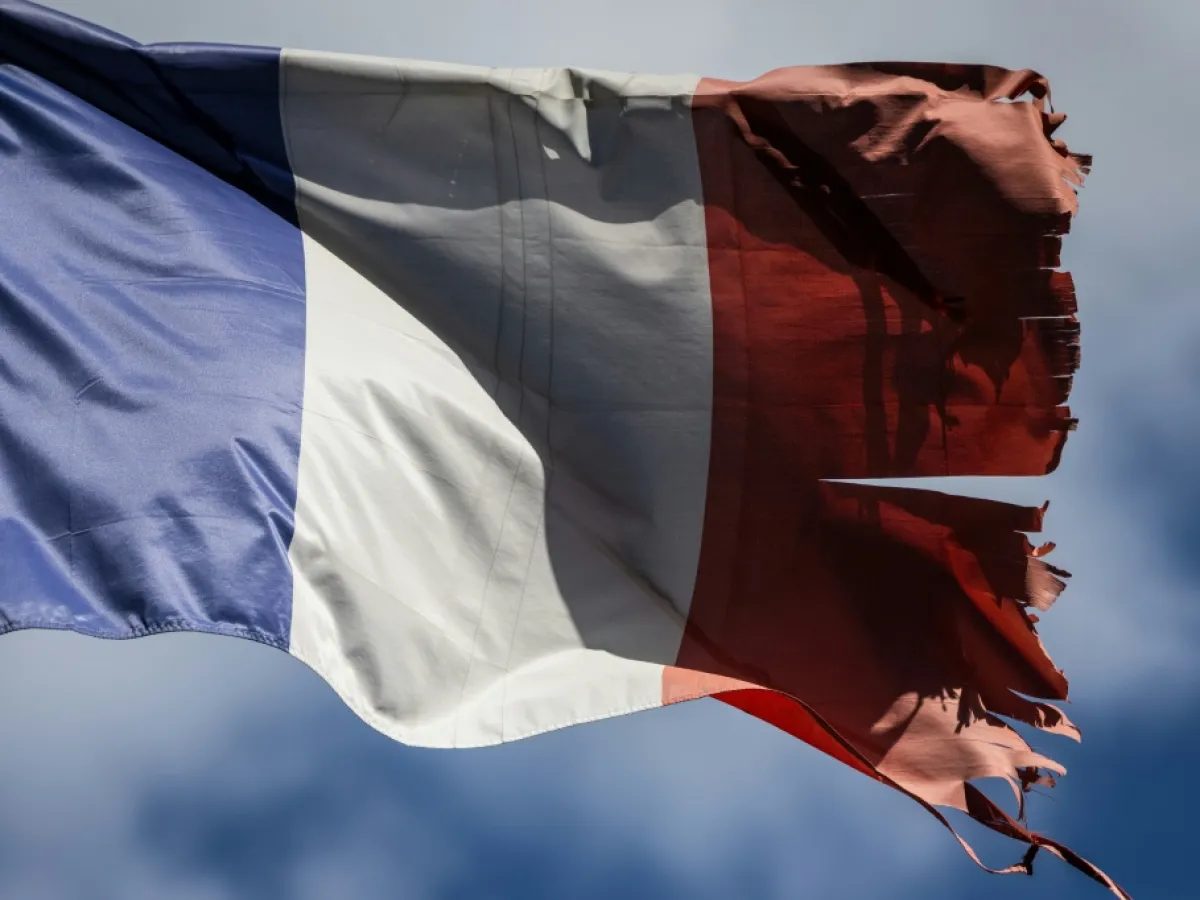 França: crescimento e déficit