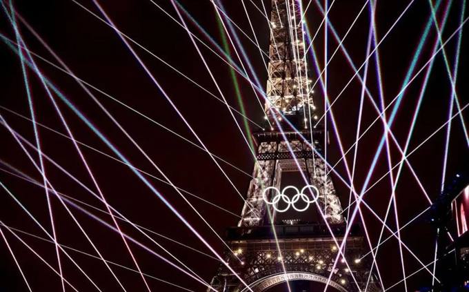 Sabotagem de cabos de fibra em França