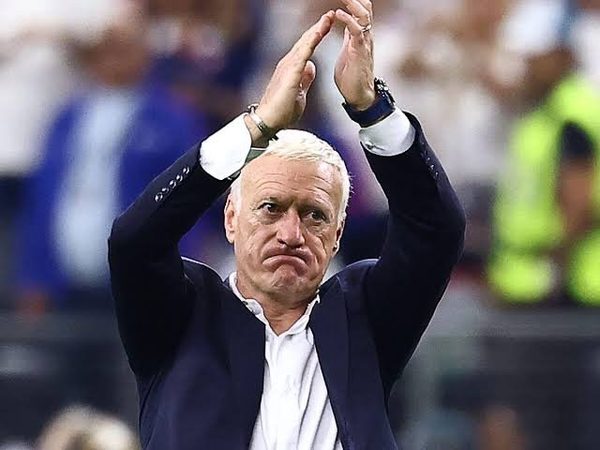 Didier Deschamps na despedida da selecao francesa