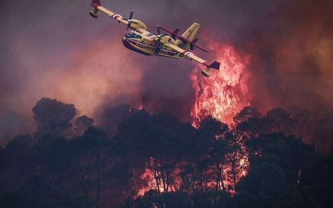 Incêndios nos arredores de Bordeaux e na Espanha