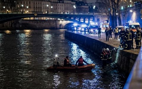 Paris · Rio Sena