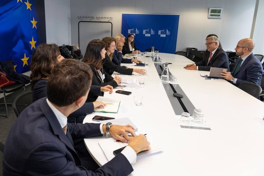 Empréstimo de reparação: a UE quer usar os bilhões russos congelados para financ